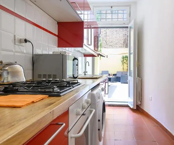 Monserrato Apartamento *